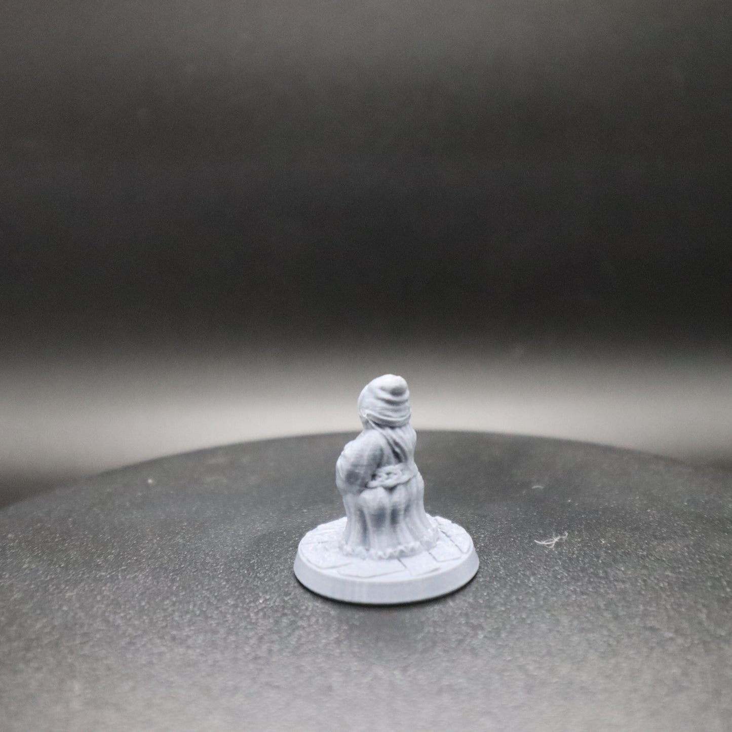 Dwarf Maiden