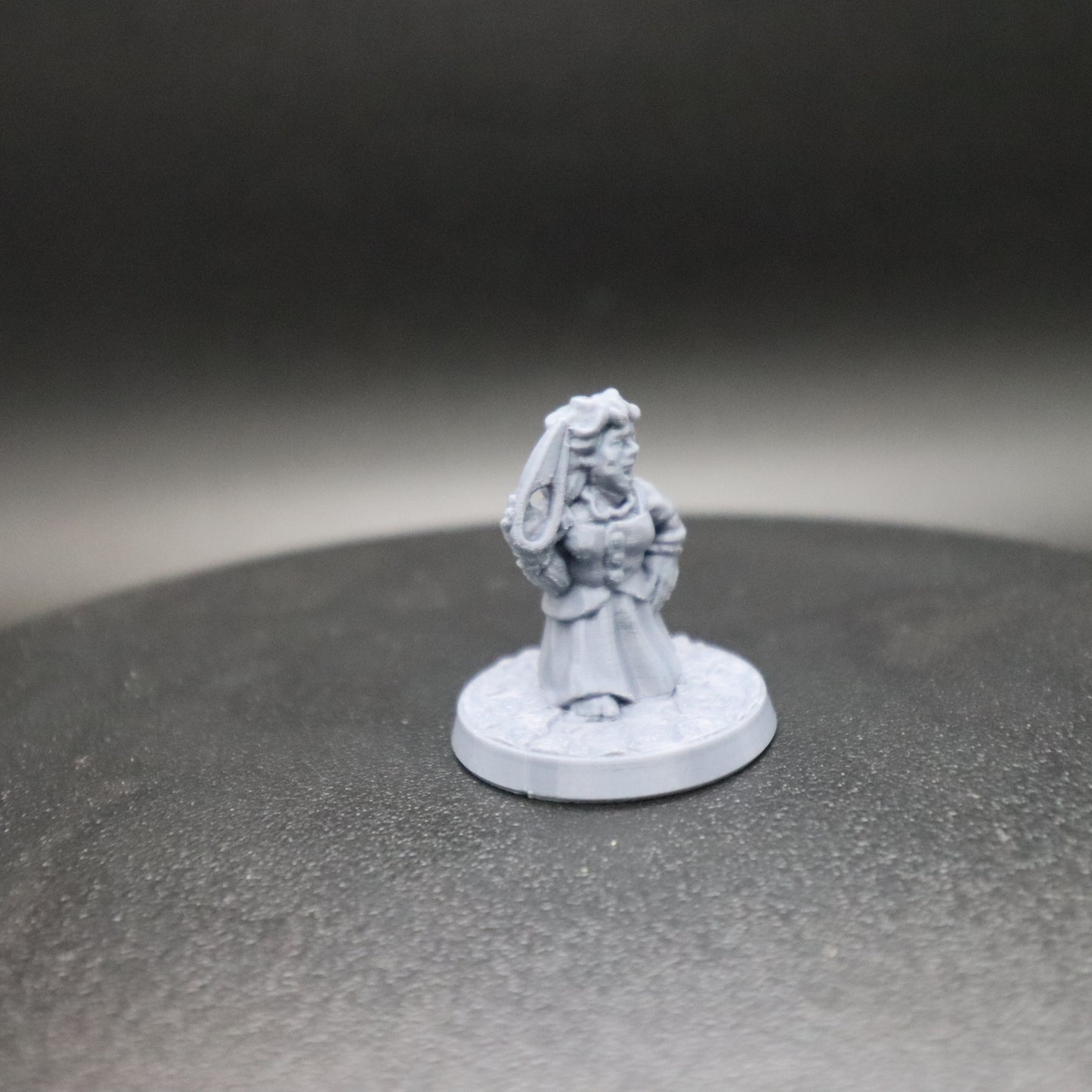Female Halfling Barber